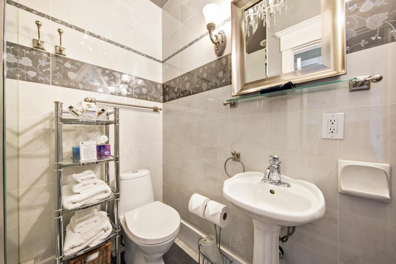 The Ivy On Parker Guest House Βανκούβερ Εξωτερικό φωτογραφία